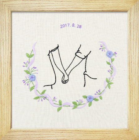 511131B 节日：执子之手 16.1x15.2cm ?25